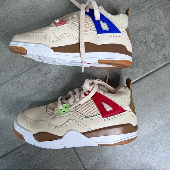 Nike Jordan 4 Retro Where the Wild Things Are Kid's Size 12C - Picture 6 of 8